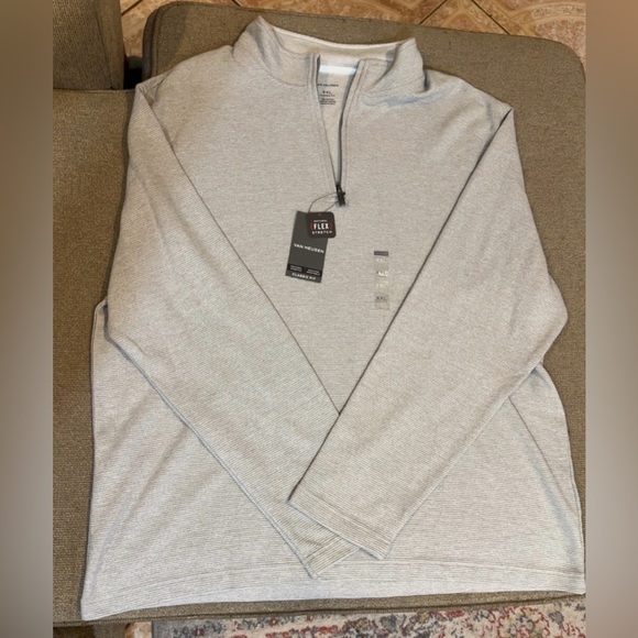 Van Heusen Gray Long Sleeve Tee Soft Knit Casual Half Zip - Picture 8 of 9